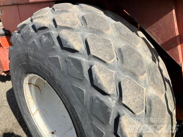 Hesston 4900 Ķīpu preses