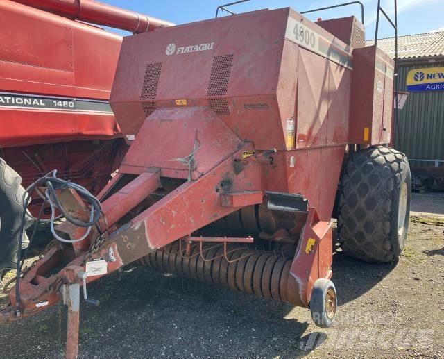 Hesston 4900 Ķīpu preses