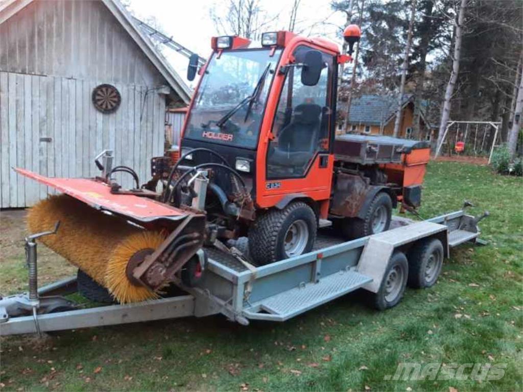 Holder C2.34 Komunālā tehnika instrumentu pārvadāšanai