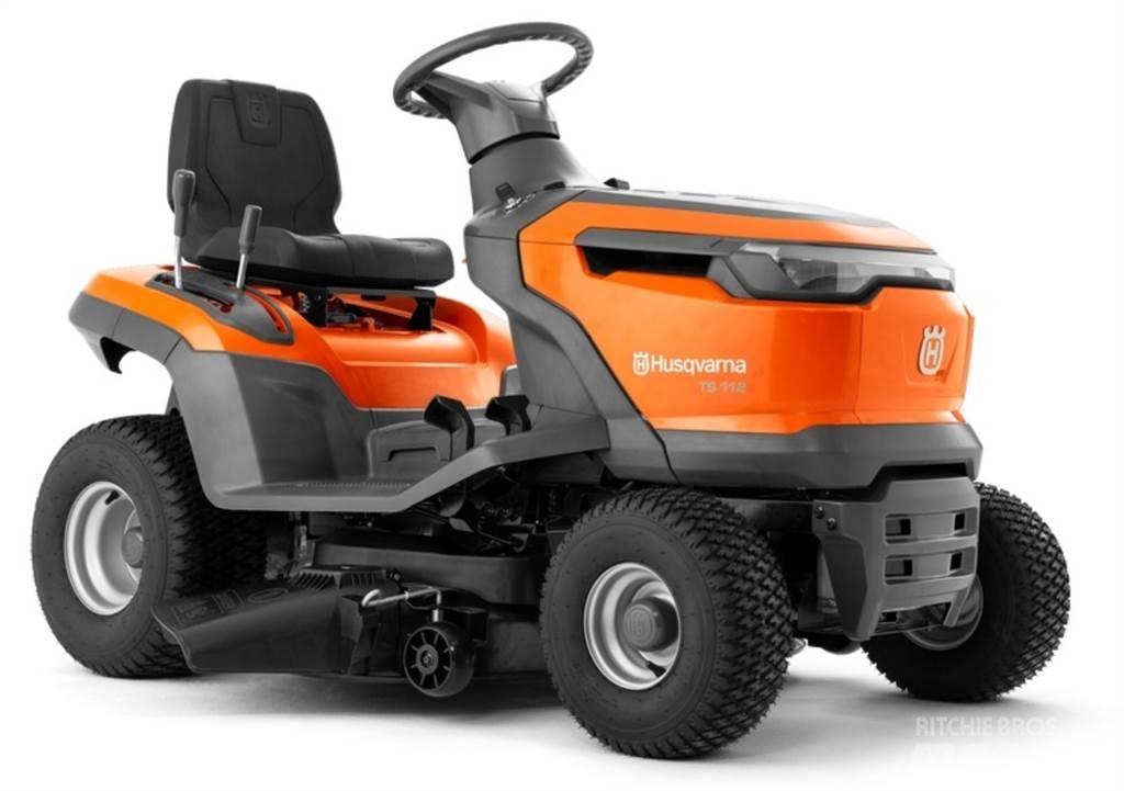 Husqvarna TS 112 Kompaktie traktori