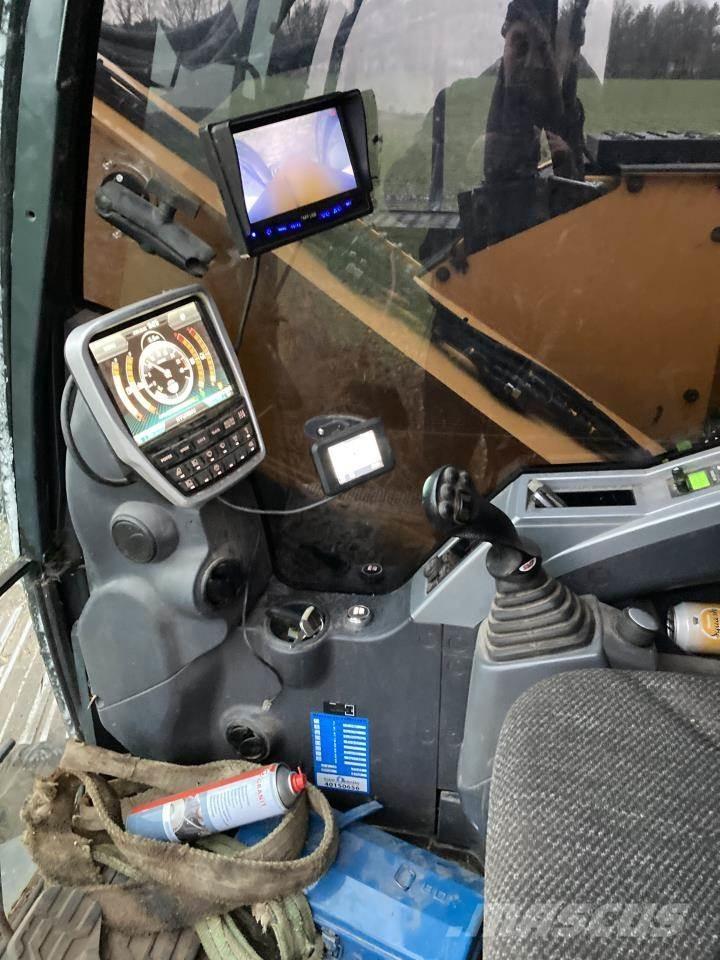 Hyundai HX 145 Kāpurķēžu ekskavatori