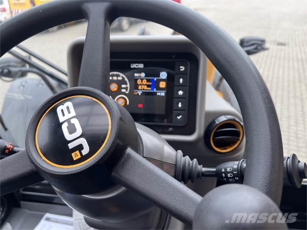 JCB TM320 Iekrāvēji uz riteņiem
