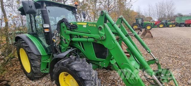 John Deere 5115M Traktori