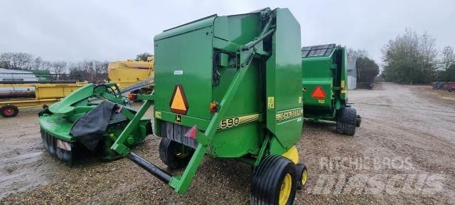 John Deere 590 Rituļu preses