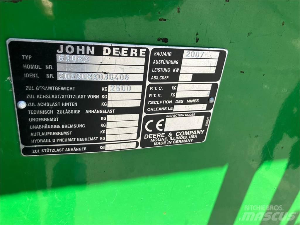 John Deere 630R Ražas novākšanas galvas