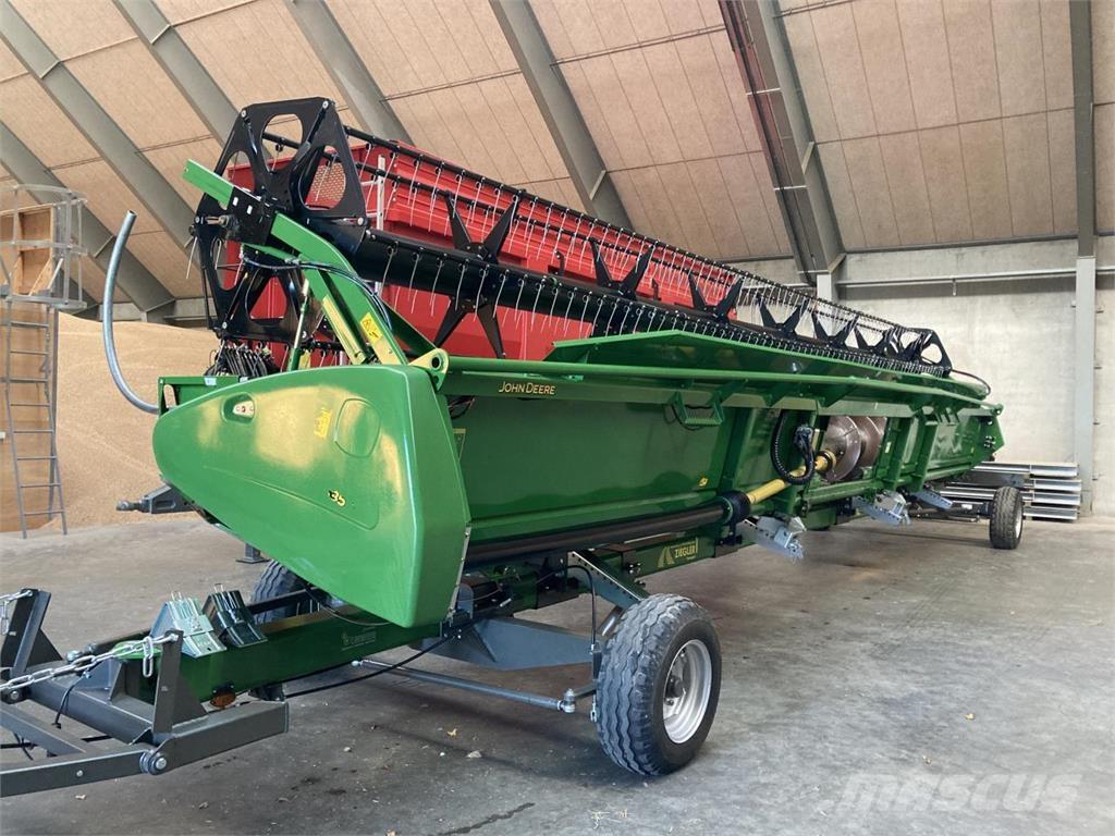 John Deere 635R Ražas novākšanas galvas