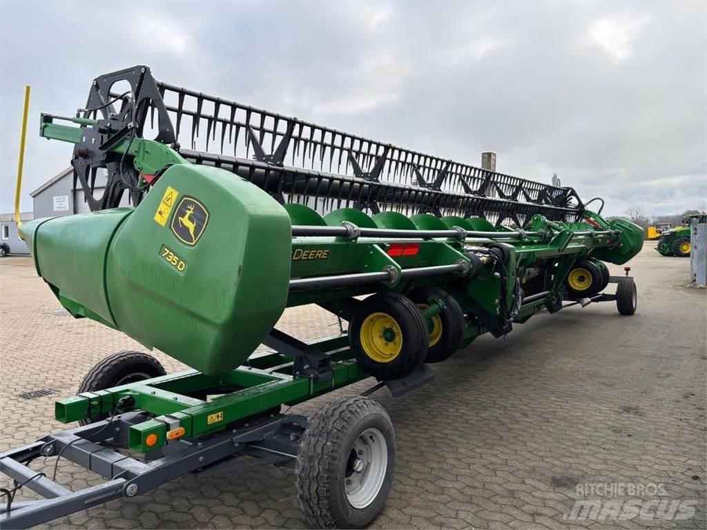 John Deere 735D Ražas novākšanas galvas