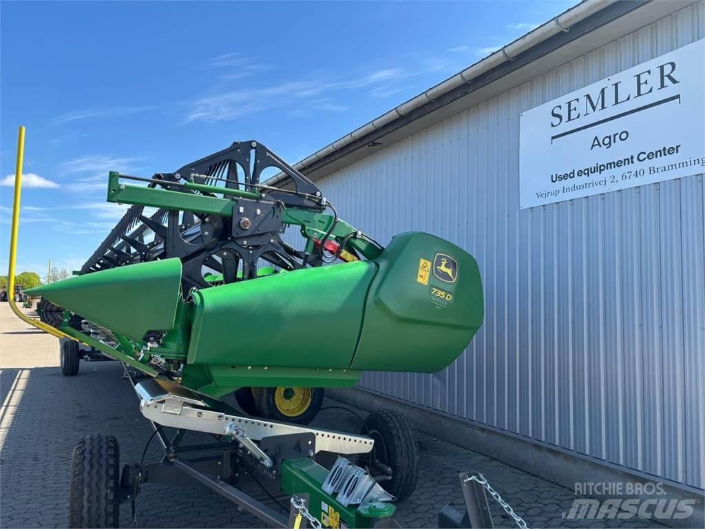 John Deere 735D Ražas novākšanas galvas