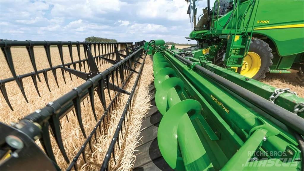 John Deere 735D Ražas novākšanas galvas