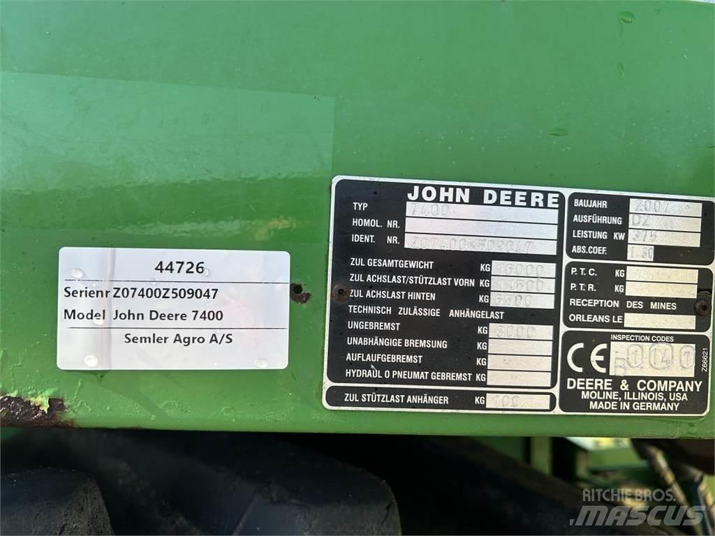 John Deere 7400 Zāles smalcinātāji
