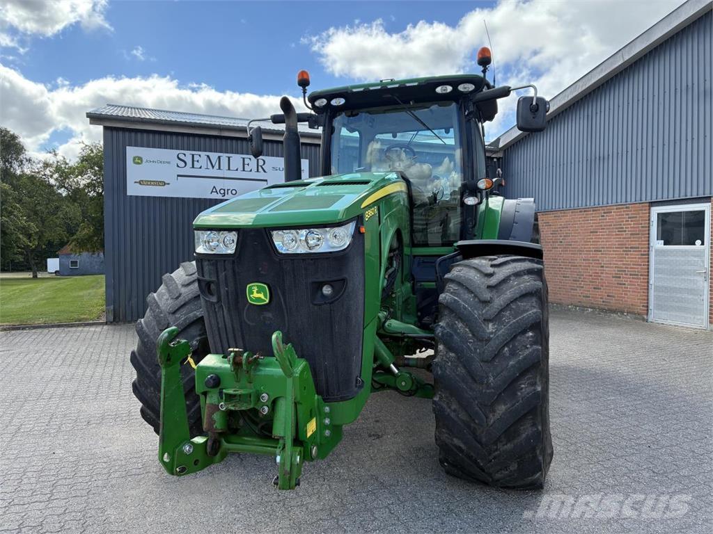 John Deere 8360 Traktori