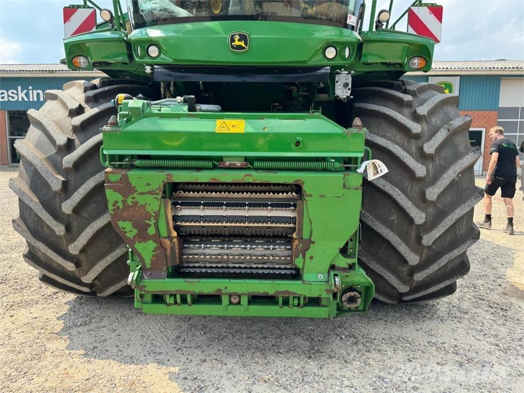 John Deere 8700 Zāles smalcinātāji