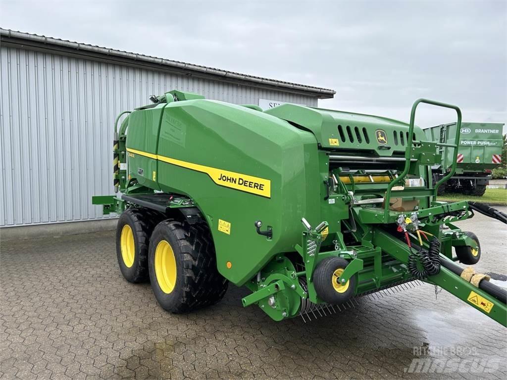 John Deere C441R Rituļu preses