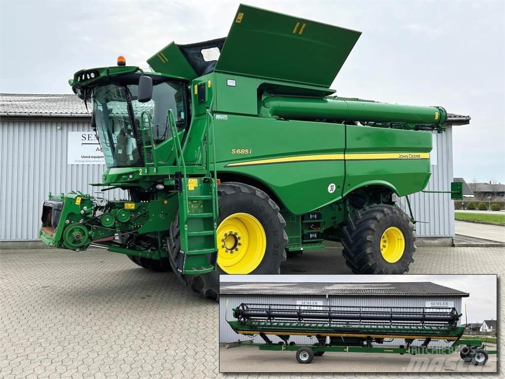 John Deere S685I Ražas novākšanas kombaini