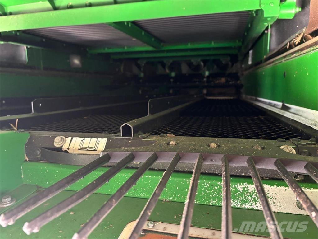 John Deere S785 Ražas novākšanas kombaini