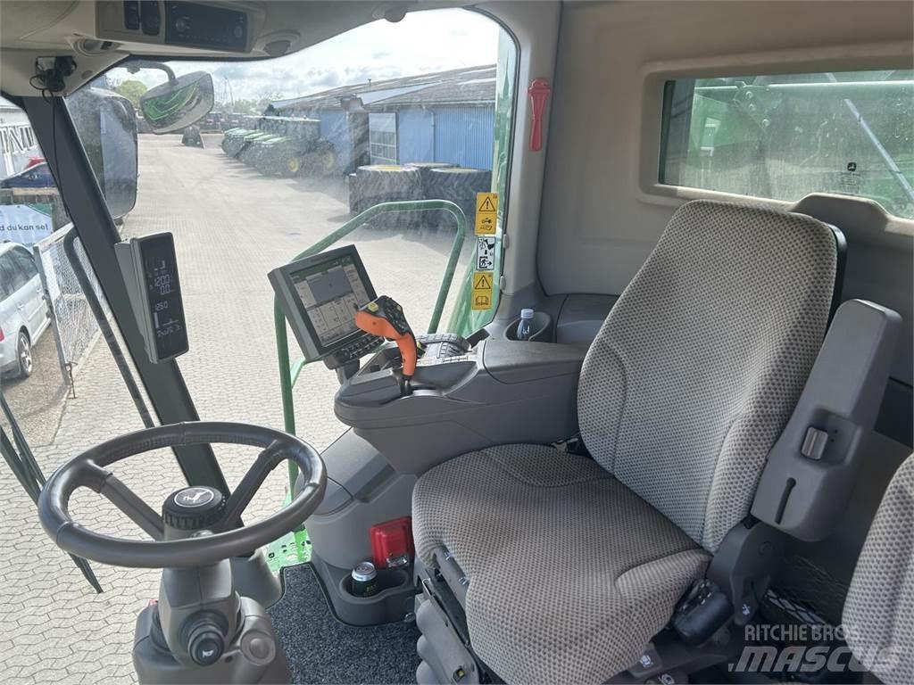 John Deere S785 Ražas novākšanas kombaini