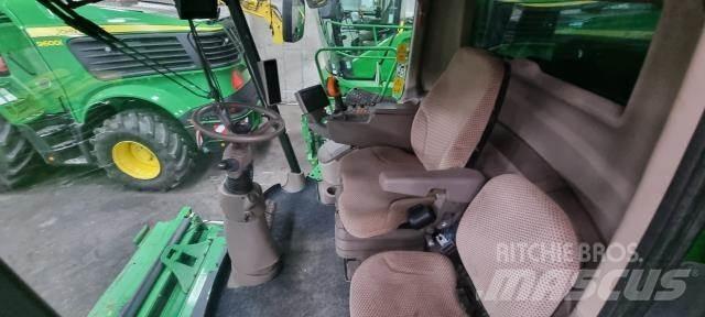 John Deere T660I Ražas novākšanas kombaini