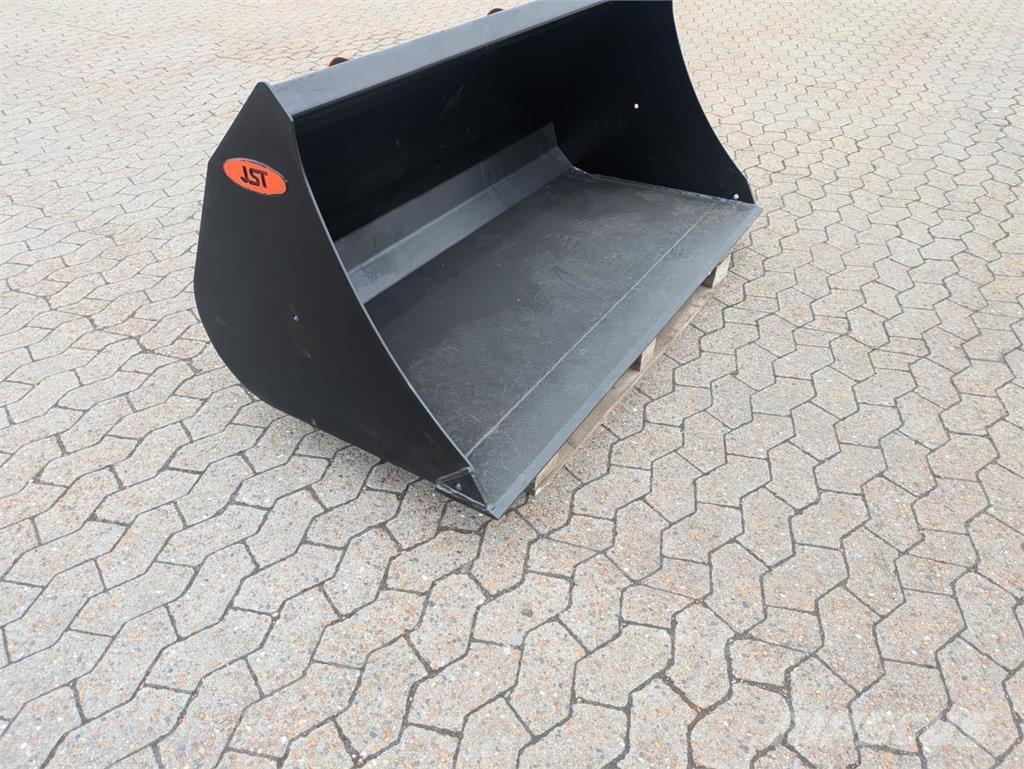 JST M SKOVL Cits traktoru papildaprīkojums