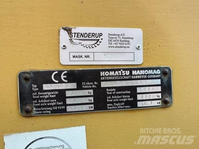 Komatsu WA90 Iekrāvēji uz riteņiem