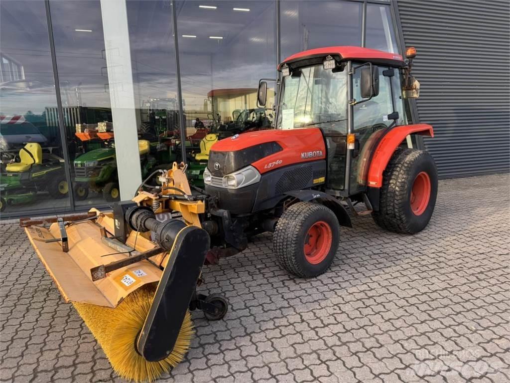 Kubota 5740 Kompaktie traktori