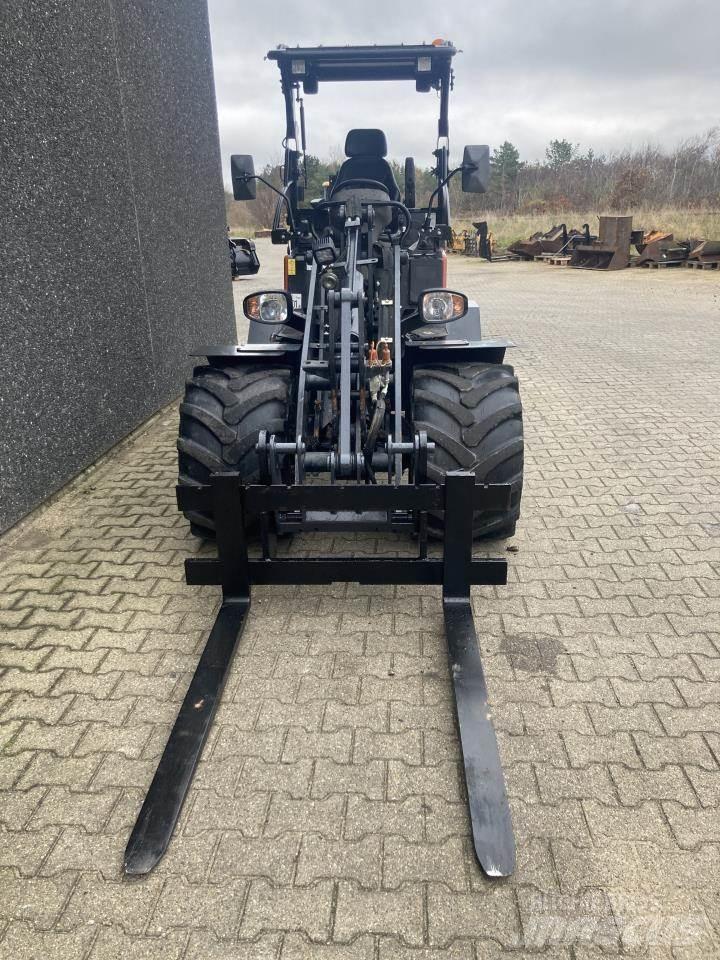 Kubota RT280 Mini iekrāvēji