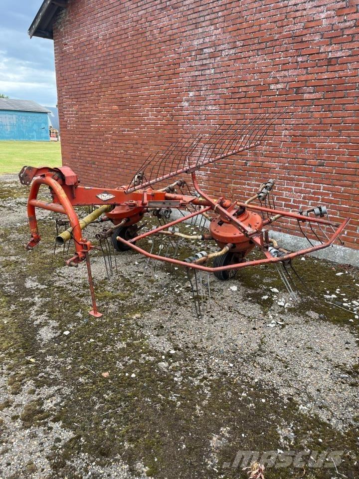 Kuhn GSR 25 N Grābekļi un siena ārdītāji
