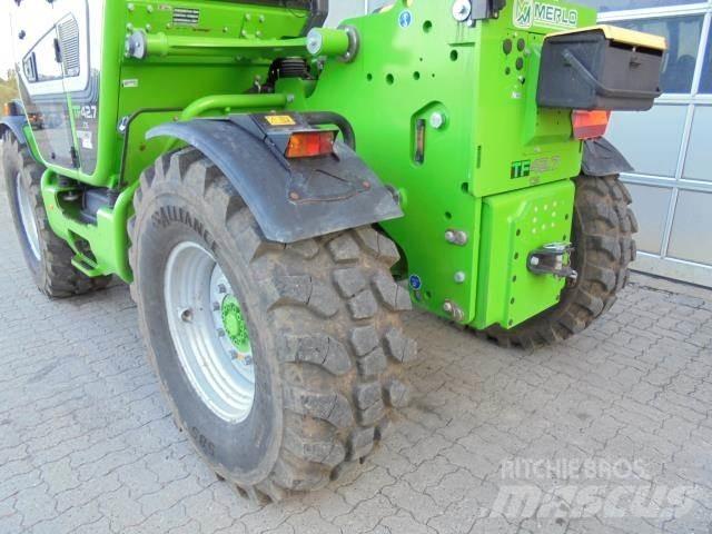 Merlo TF42.7 Teleskopiskie manipulatori