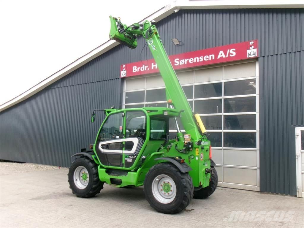 Merlo TF42.7 Teleskopiskie manipulatori