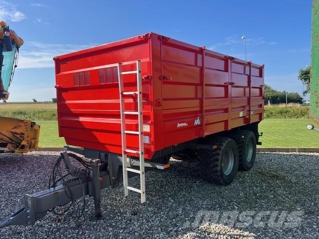 Mi SPB 14 FARMER Treileri-pašizgāzēji