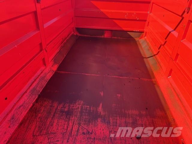 Mi SPB 14 FARMER Treileri-pašizgāzēji