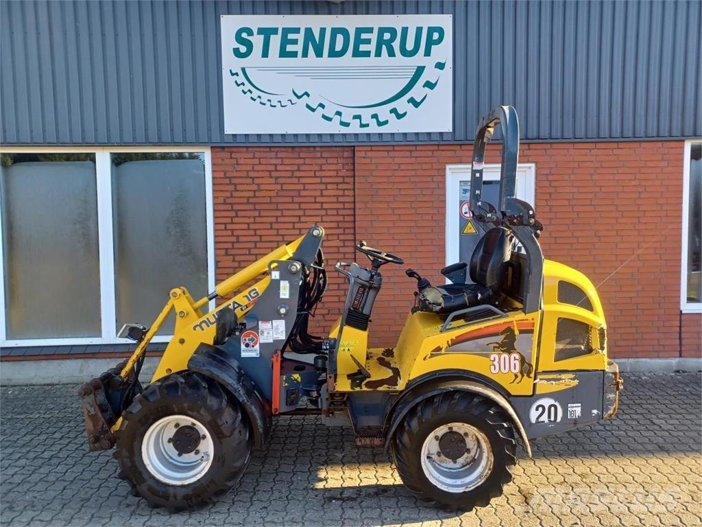 Mustang 306 Mini iekrāvēji