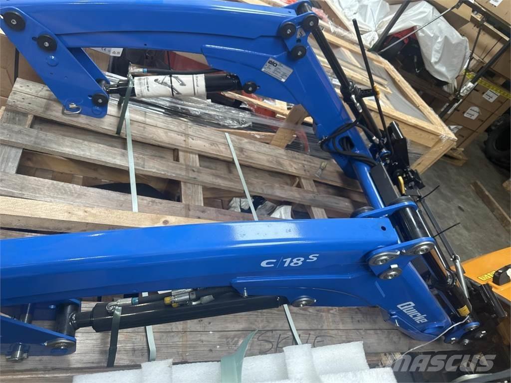 New Holland C18S Kompaktie traktori