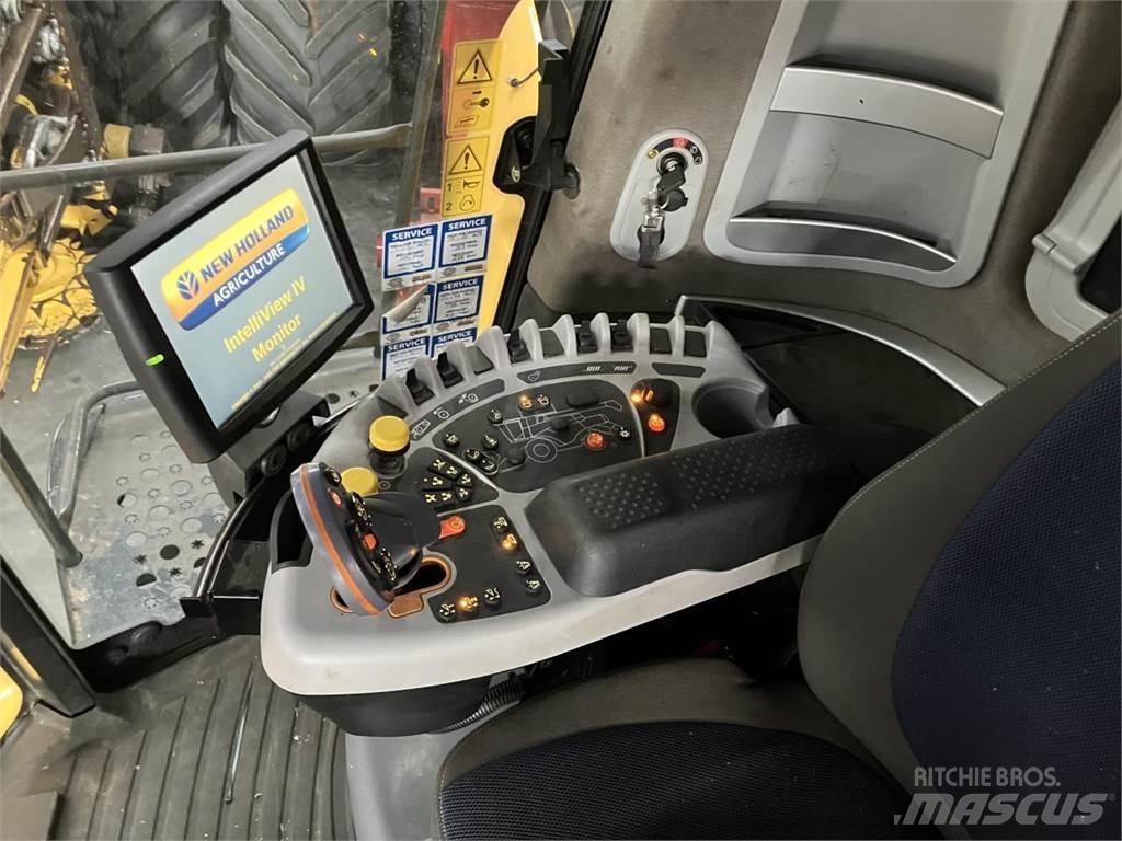 New Holland CR9.80 Ražas novākšanas kombaini