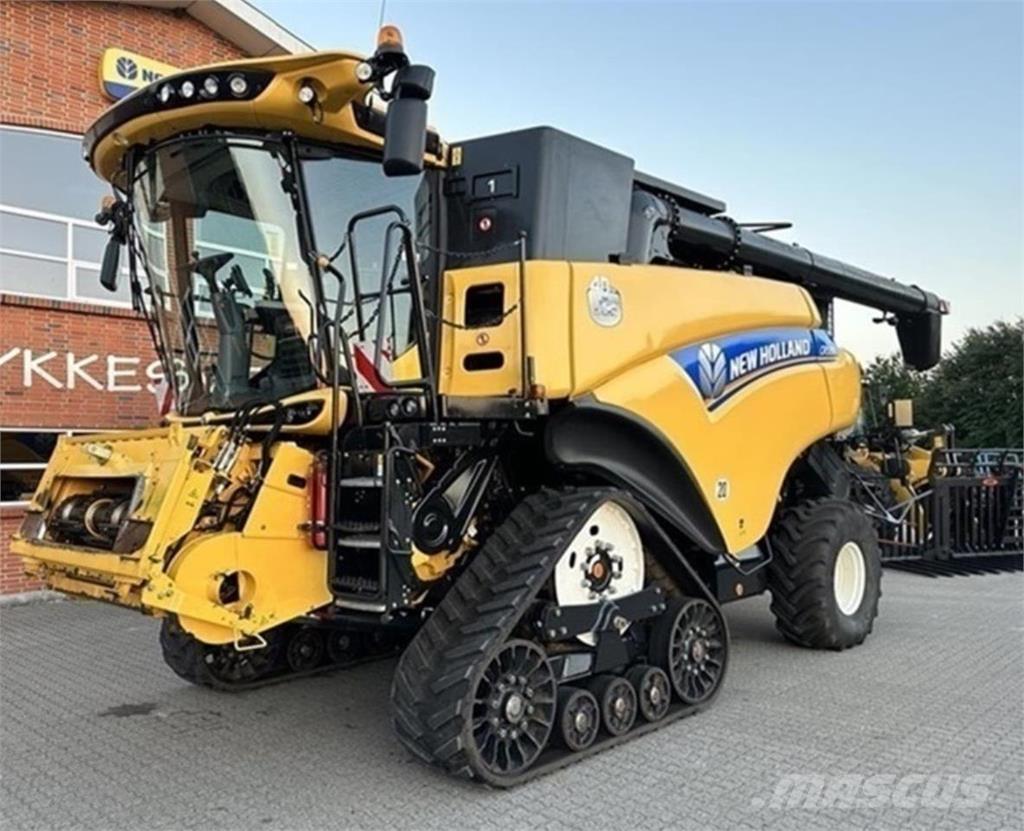 New Holland CR9.80 Ražas novākšanas kombaini