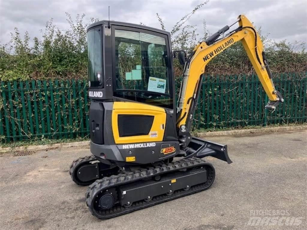 New Holland E25D Mini ekskavatori < 7 t