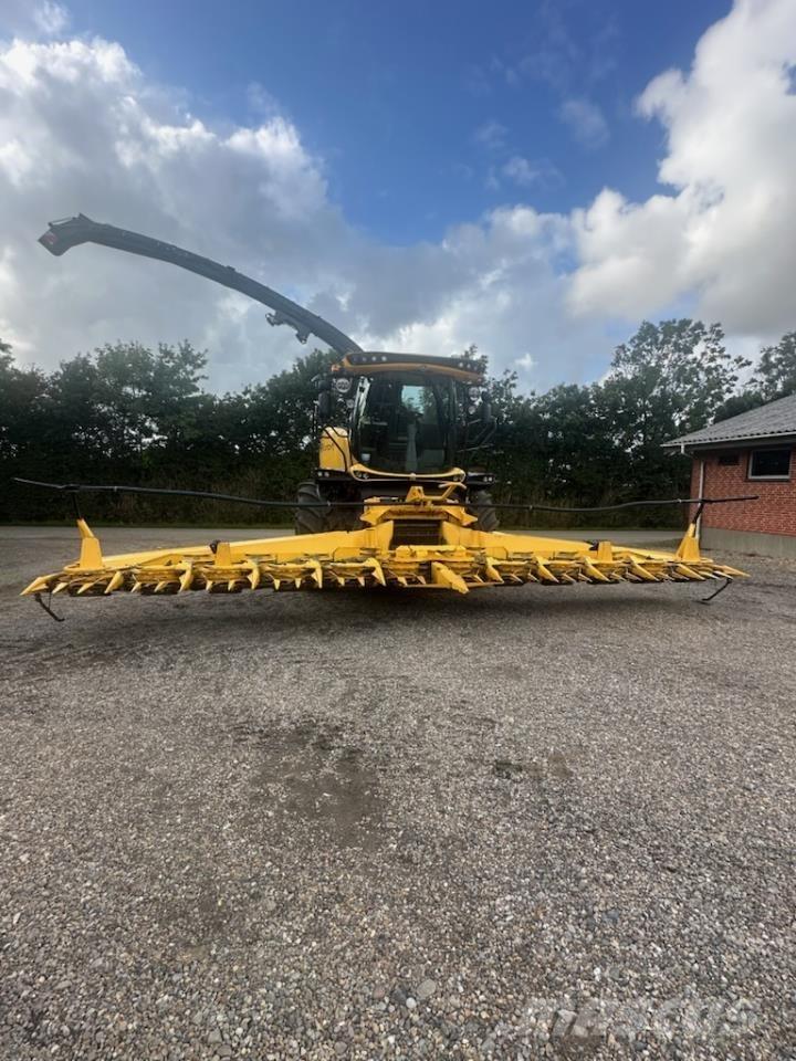 New Holland FR650 Zāles smalcinātāji