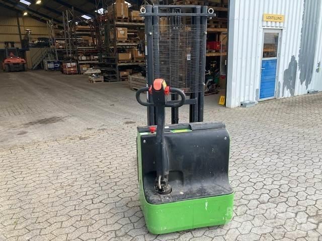  PRO LIFT 1500 Būvniecība- Citi