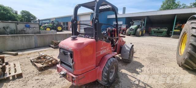 Schäffer 2345T Mini iekrāvēji