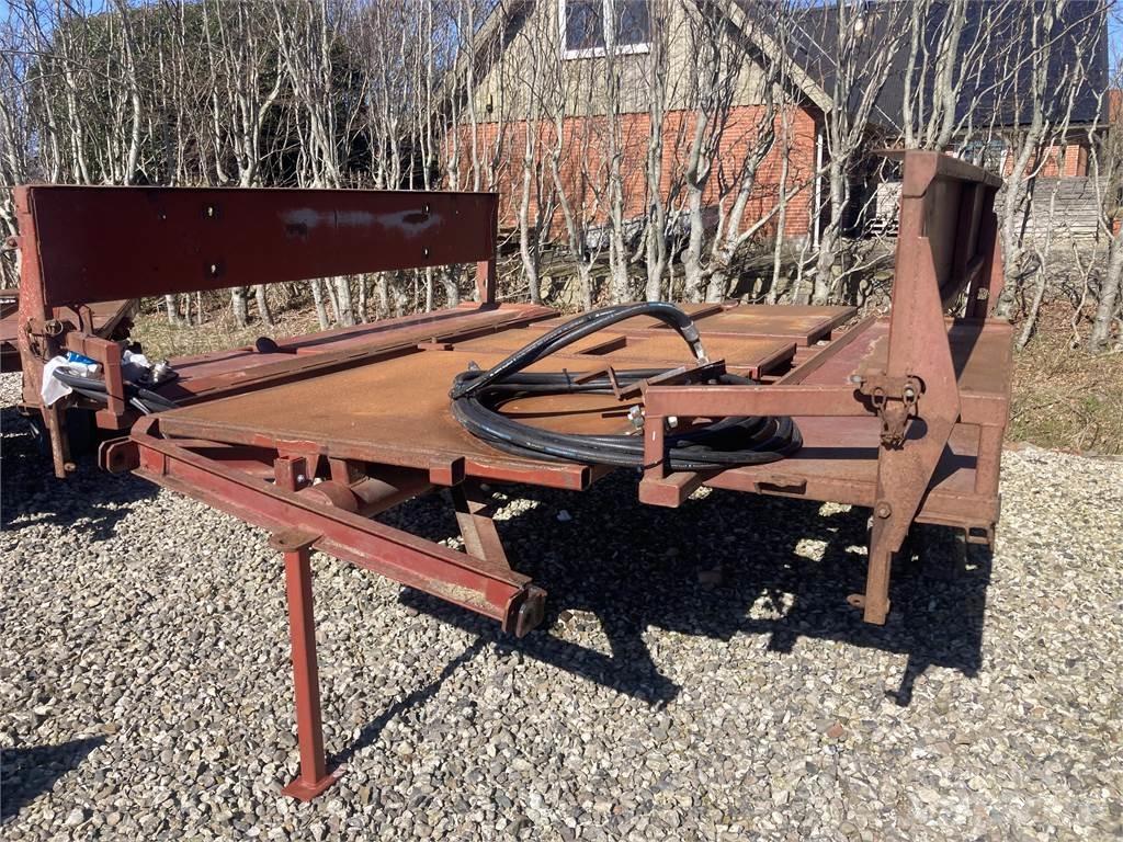 Spragelse 325 Ķīpu treileri