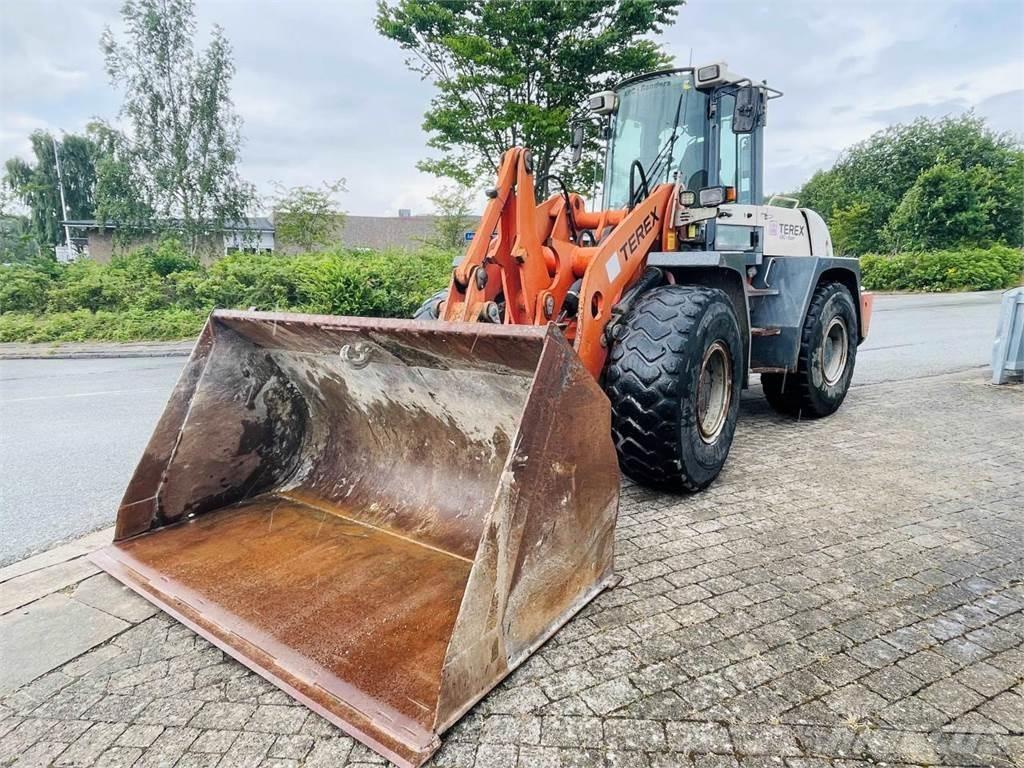 Terex TL260 Iekrāvēji uz riteņiem