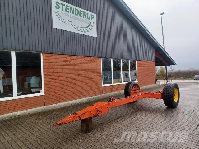  UNDERVOGN NR. 86 Treileri-pašizgāzēji