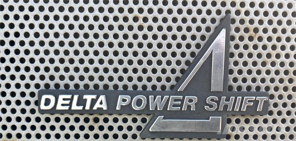 Valtra 8550 Traktori