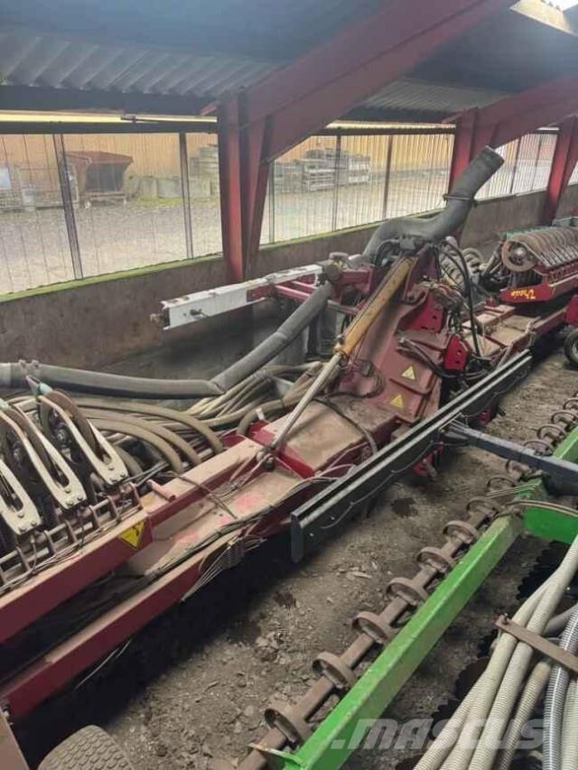 Vredo 12 Šķidrā mēslojuma smidzinātāji