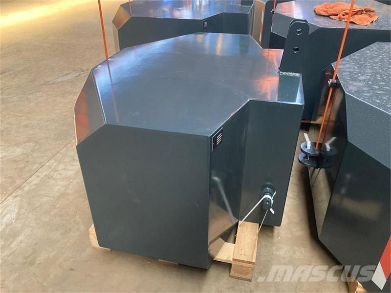  - - - 1800 KG Priekšējie svari