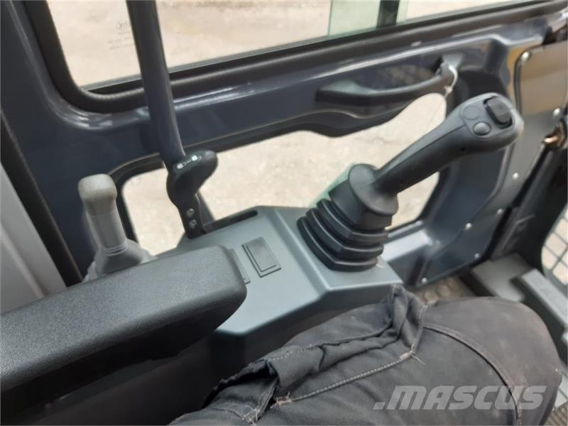  - - - xcmg  xe150e Kāpurķēžu ekskavatori