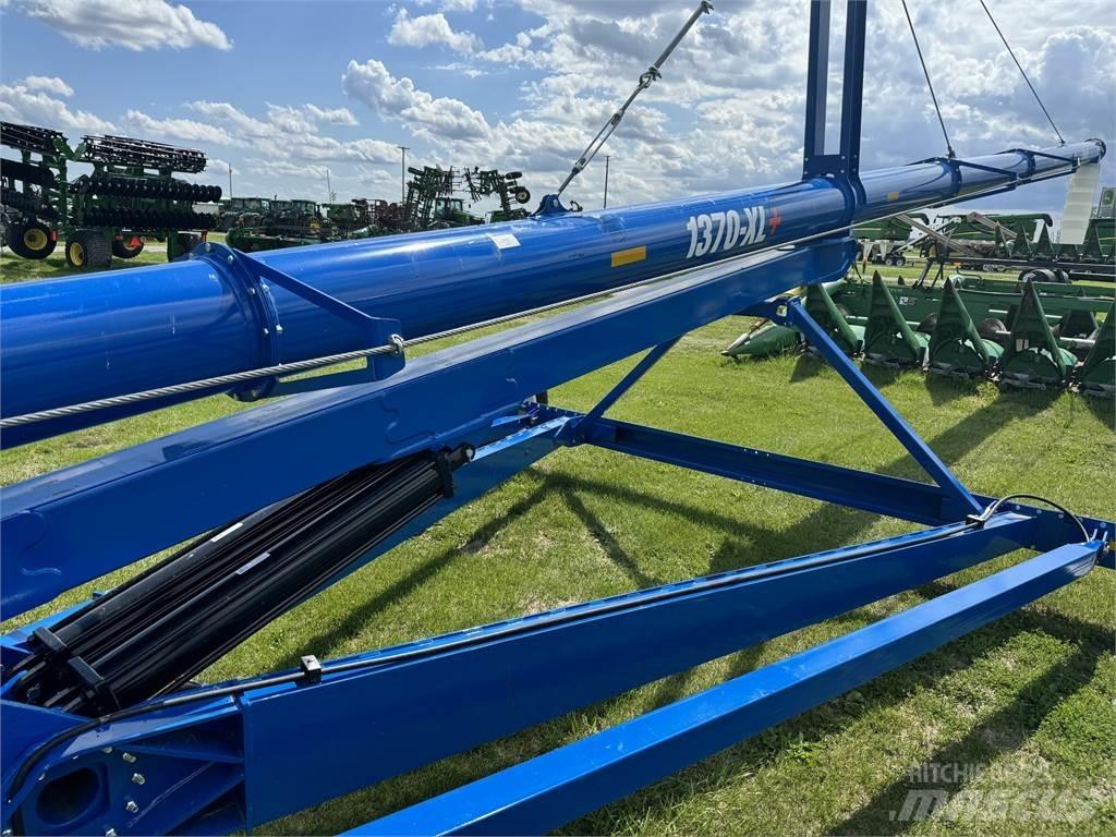 Brandt 1370XL Graudu pārkraušanas piekabes