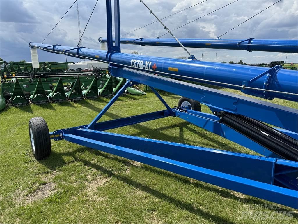 Brandt 1370XL Graudu pārkraušanas piekabes