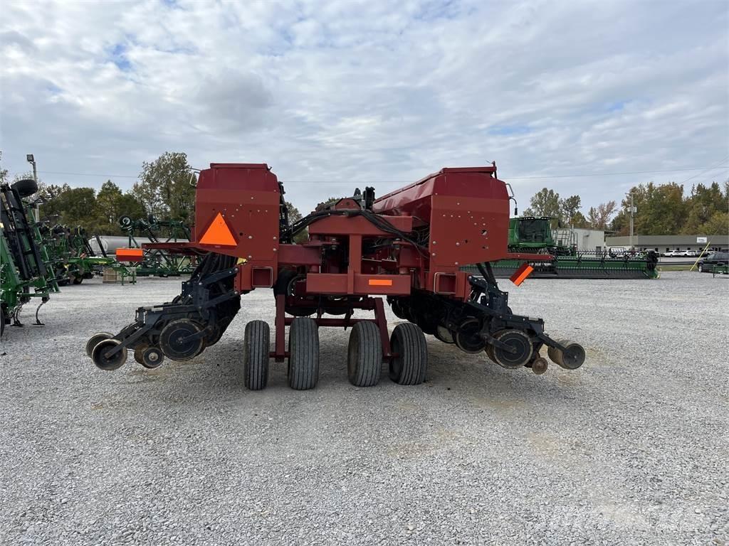 Case IH 5500 Sējmašīnas