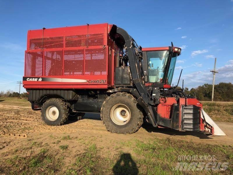 Case IH CPX620 Cita ražas novākšanas tehnika