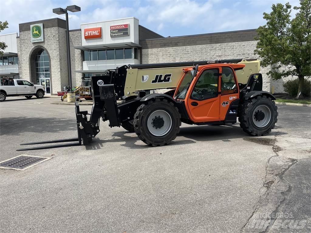 JLG 1055 Teleskopiskie manipulatori